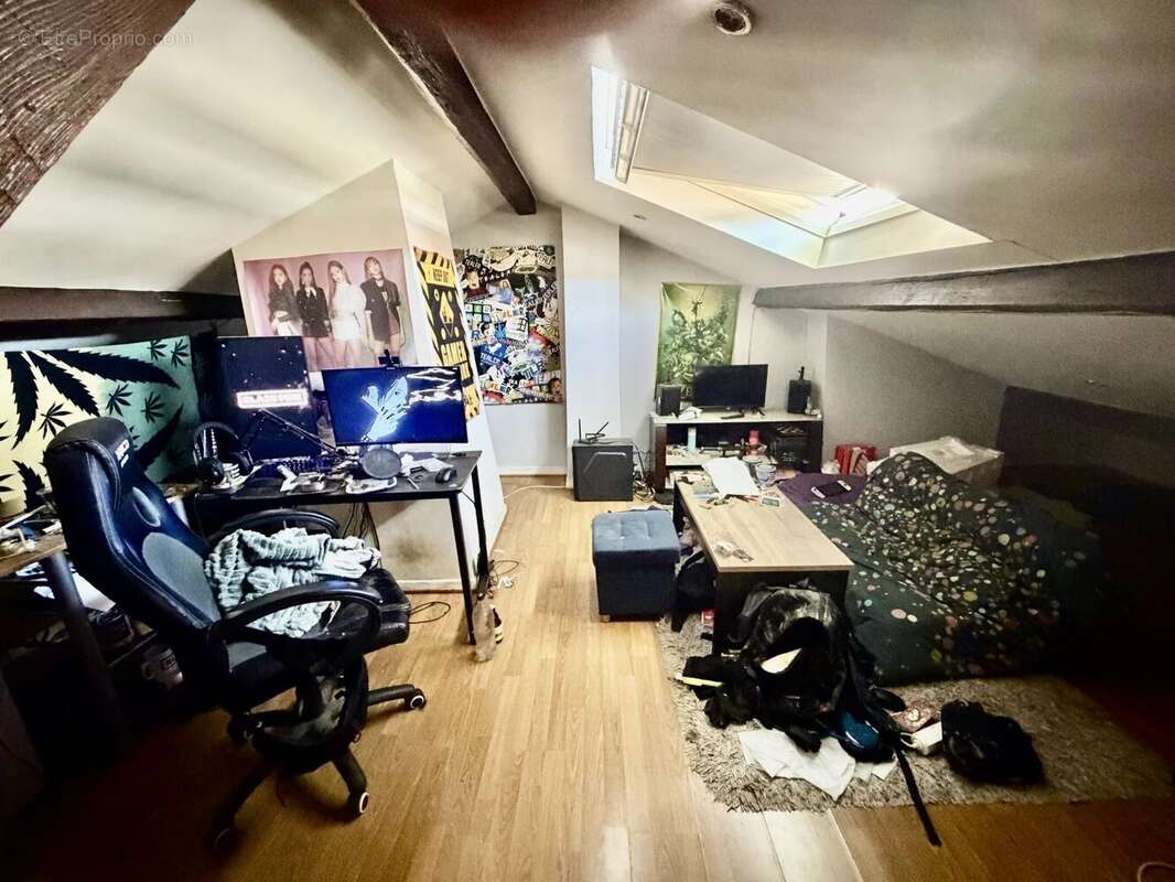 Appartement à SAINT-MAUR-DES-FOSSES