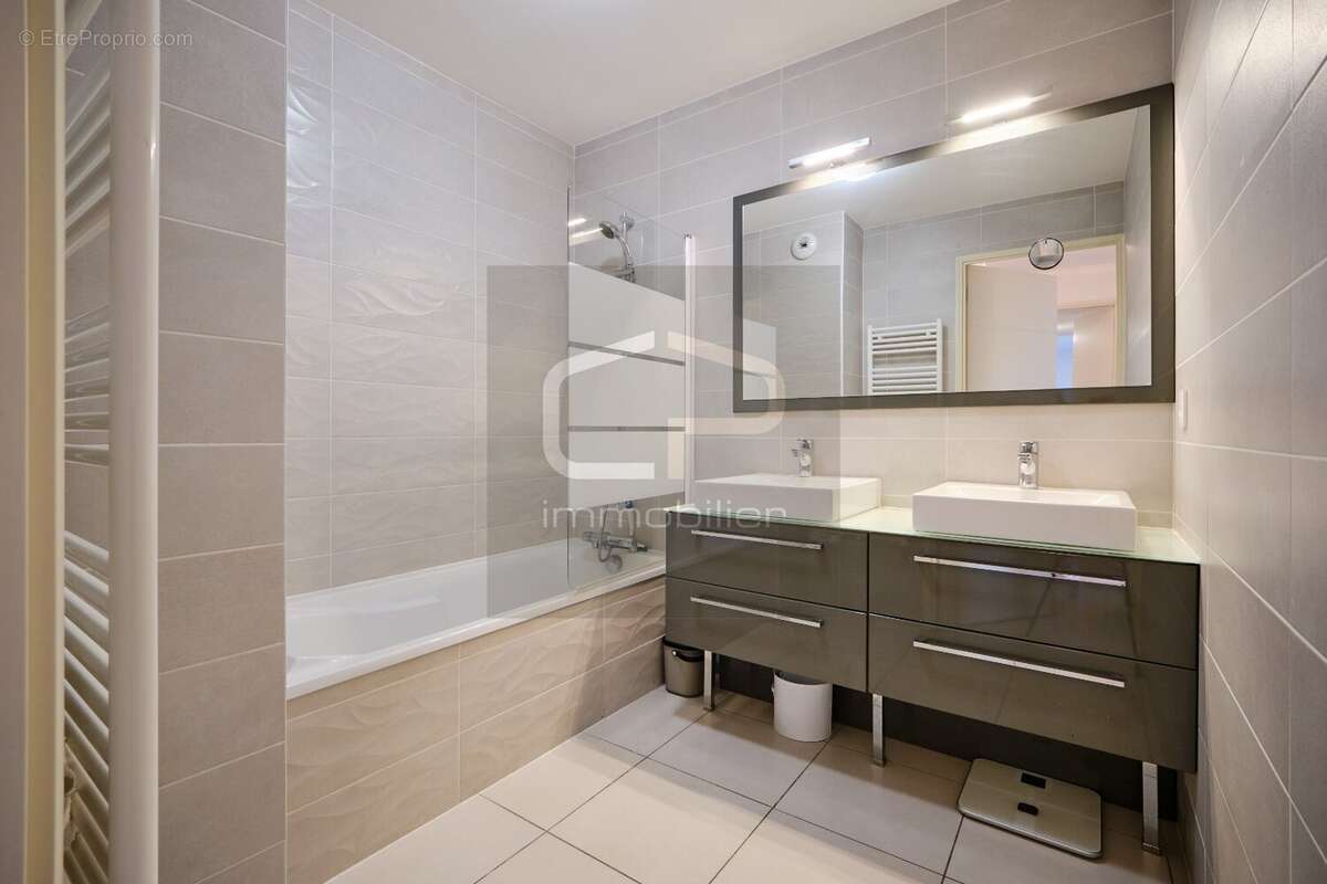 Appartement à ANNECY-LE-VIEUX