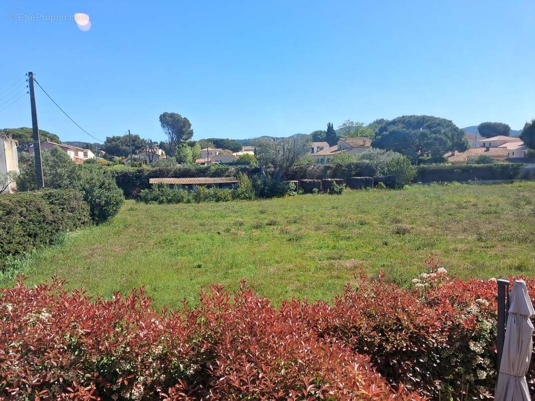Appartement à SIX-FOURS-LES-PLAGES