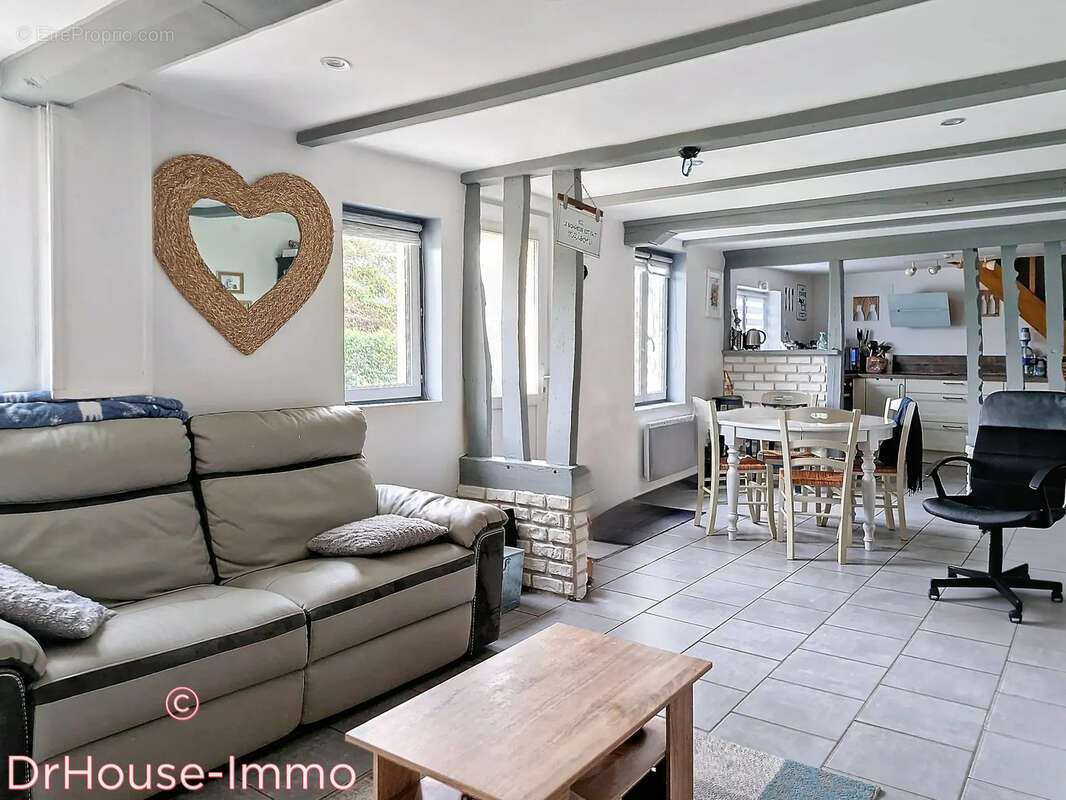 Maison à TOURVILLE-EN-AUGE