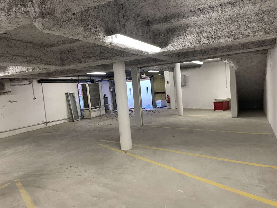 Appartement à BORMES-LES-MIMOSAS