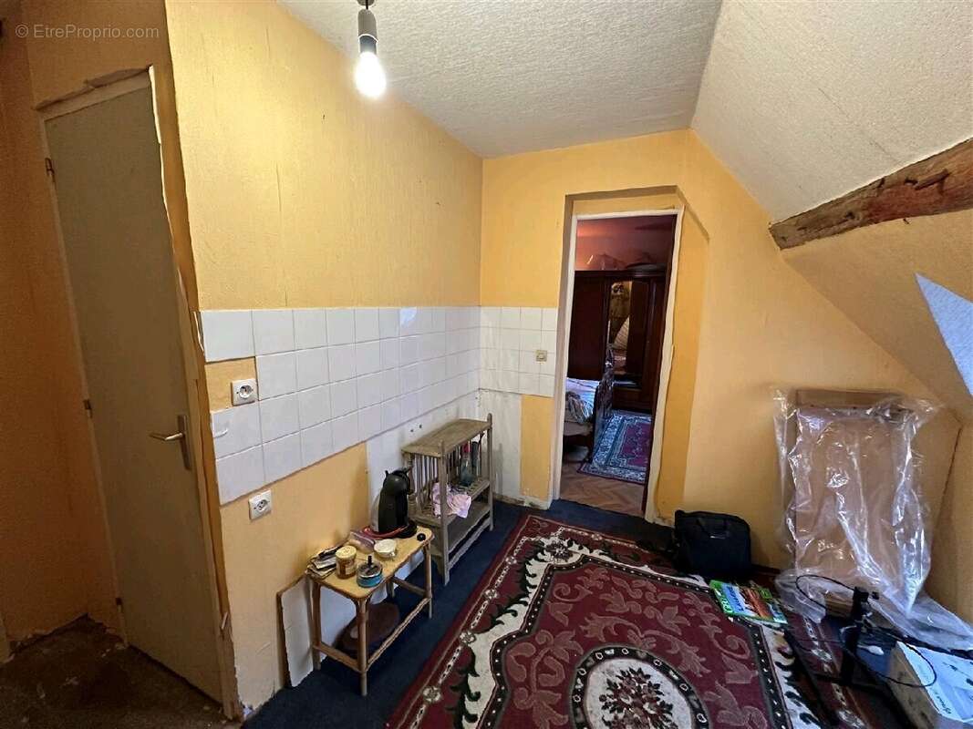 Maison à CHATEAUNEUF-EN-THYMERAIS