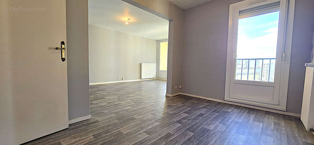 Appartement à COMPIEGNE