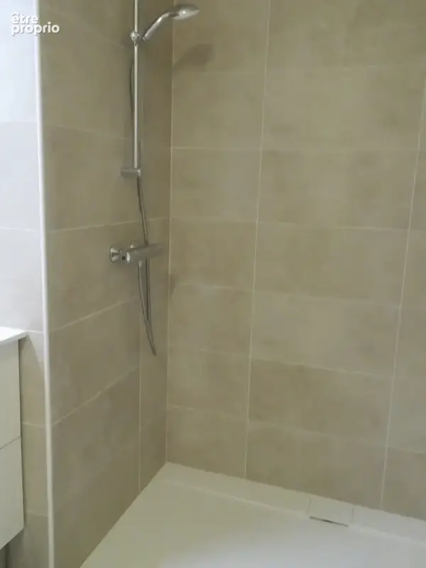 APPARTEMENT T3 en résidence sécurisée de 67 m2 à DIGNE LES BAINS (04) - photo 19