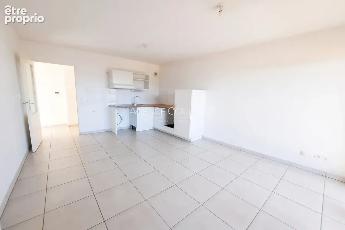 Appartement 2 pièces 43 m² à vendre à Toulon (83100) - photo 4