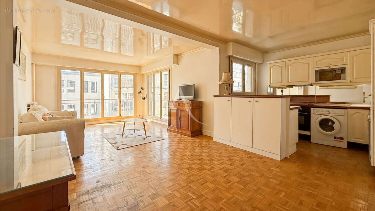 Appartement à BOULOGNE-BILLANCOURT