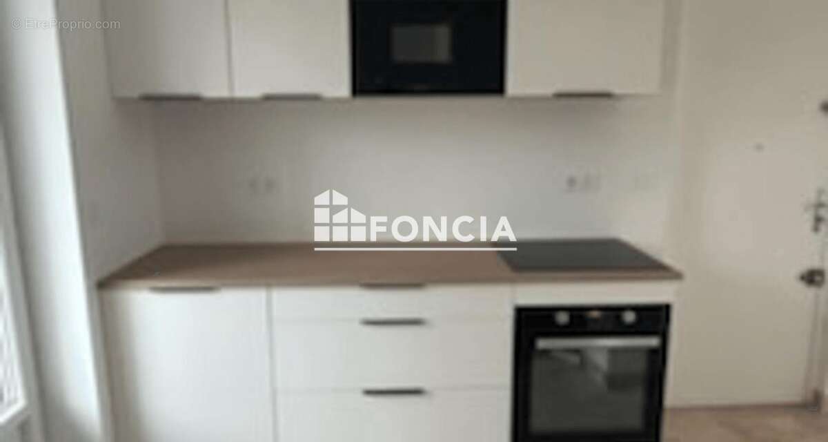 Appartement à SALON-DE-PROVENCE