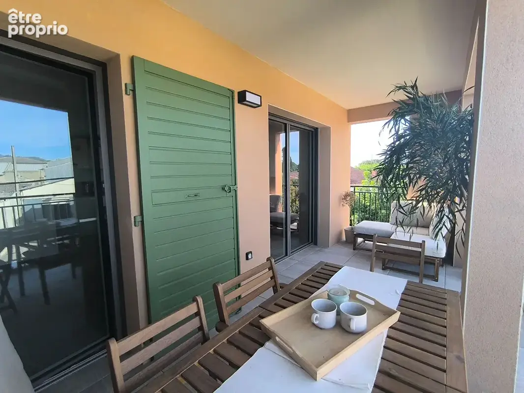 Photo Appartement à Sarrians au prix de 225 000€