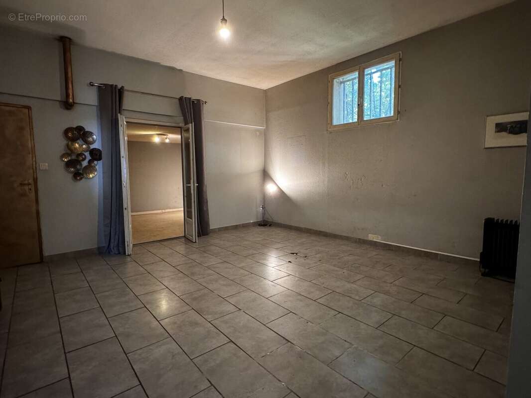 Commerce 124 m² à Aucamville  - photo 4