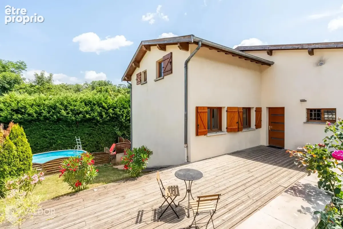 Maison à DARDILLY
