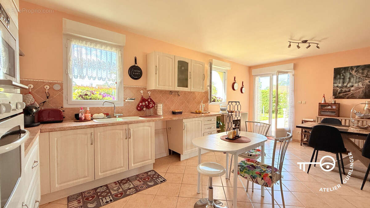 Maison à MARCILLY-EN-GAULT