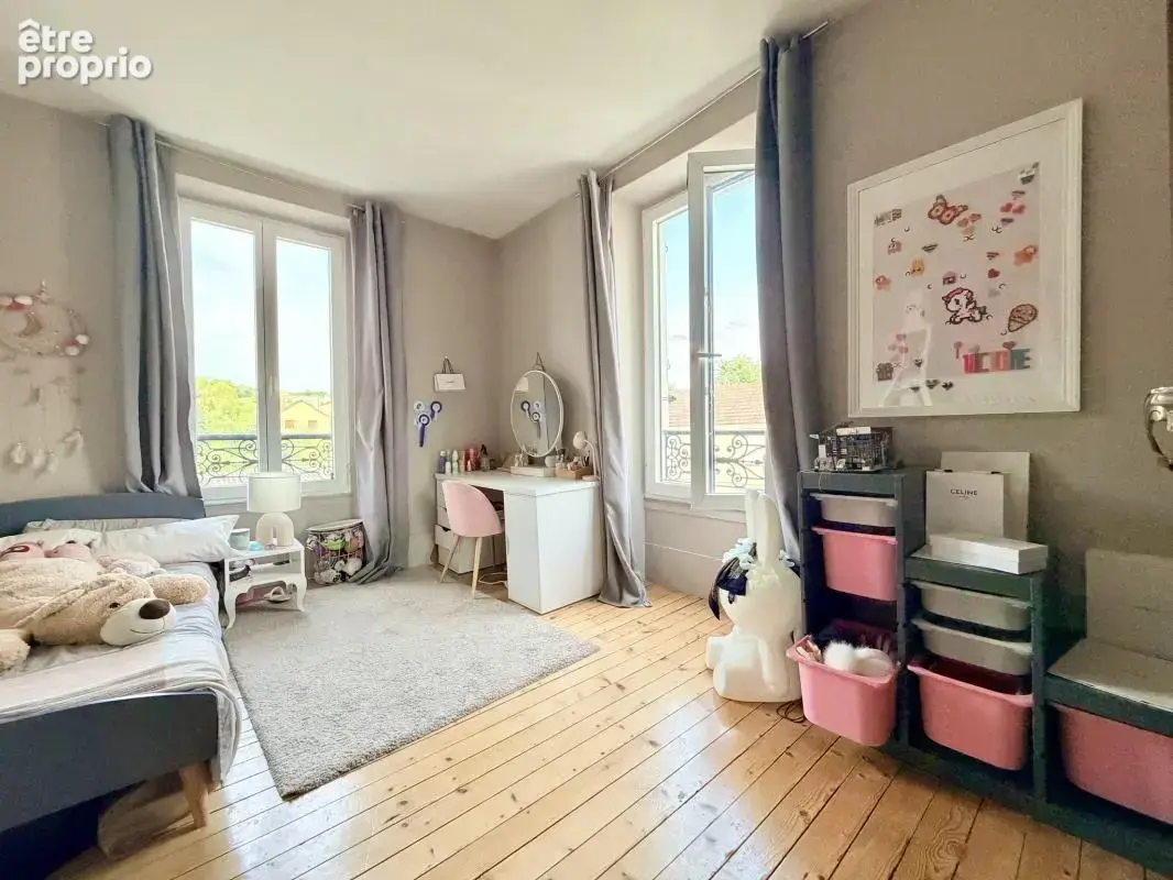 Élégante maison de maître aux volumes exceptionnels avec jardin - signature peintures Farrow & Ball - photo 8