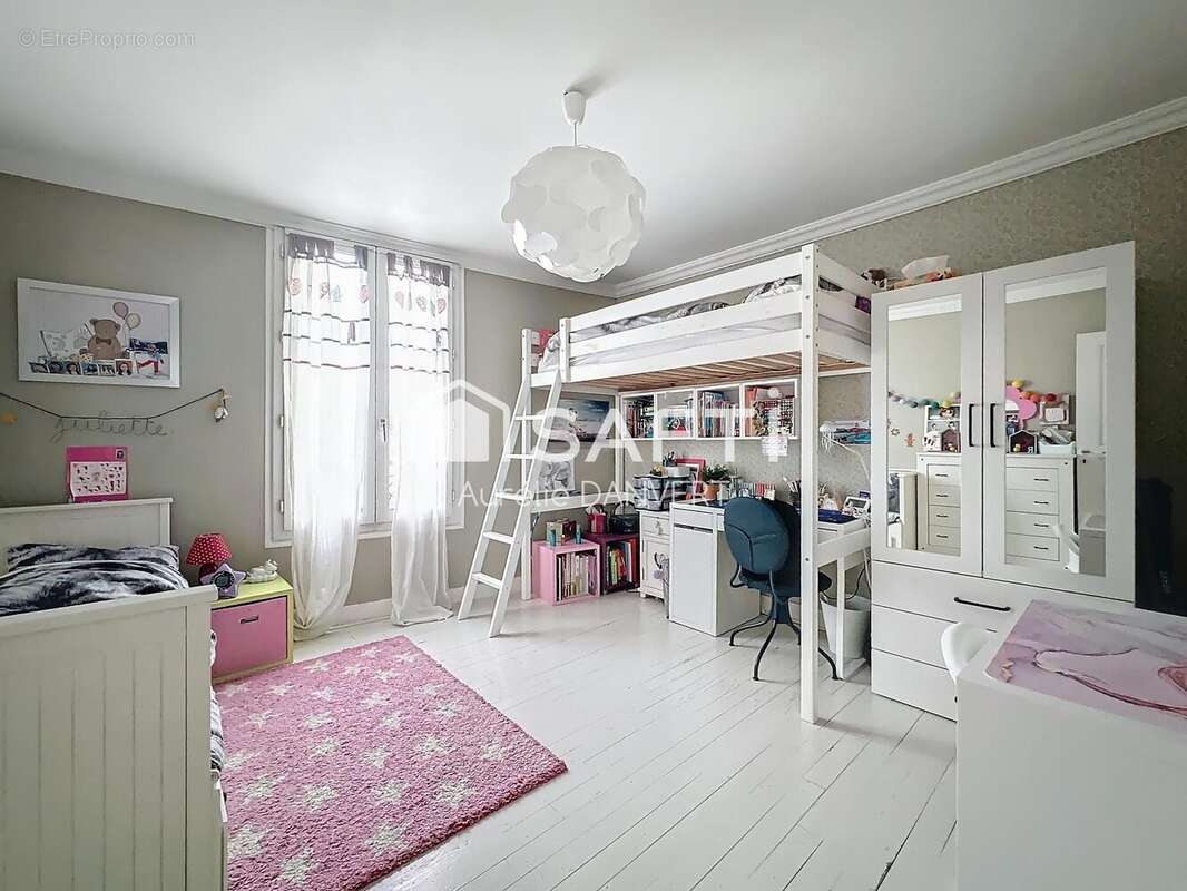 Appartement 118 m² à Rueil-Malmaison  - photo 6