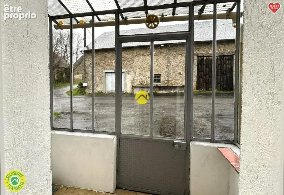 Fermette et grange + 7.500 m2 - photo 16