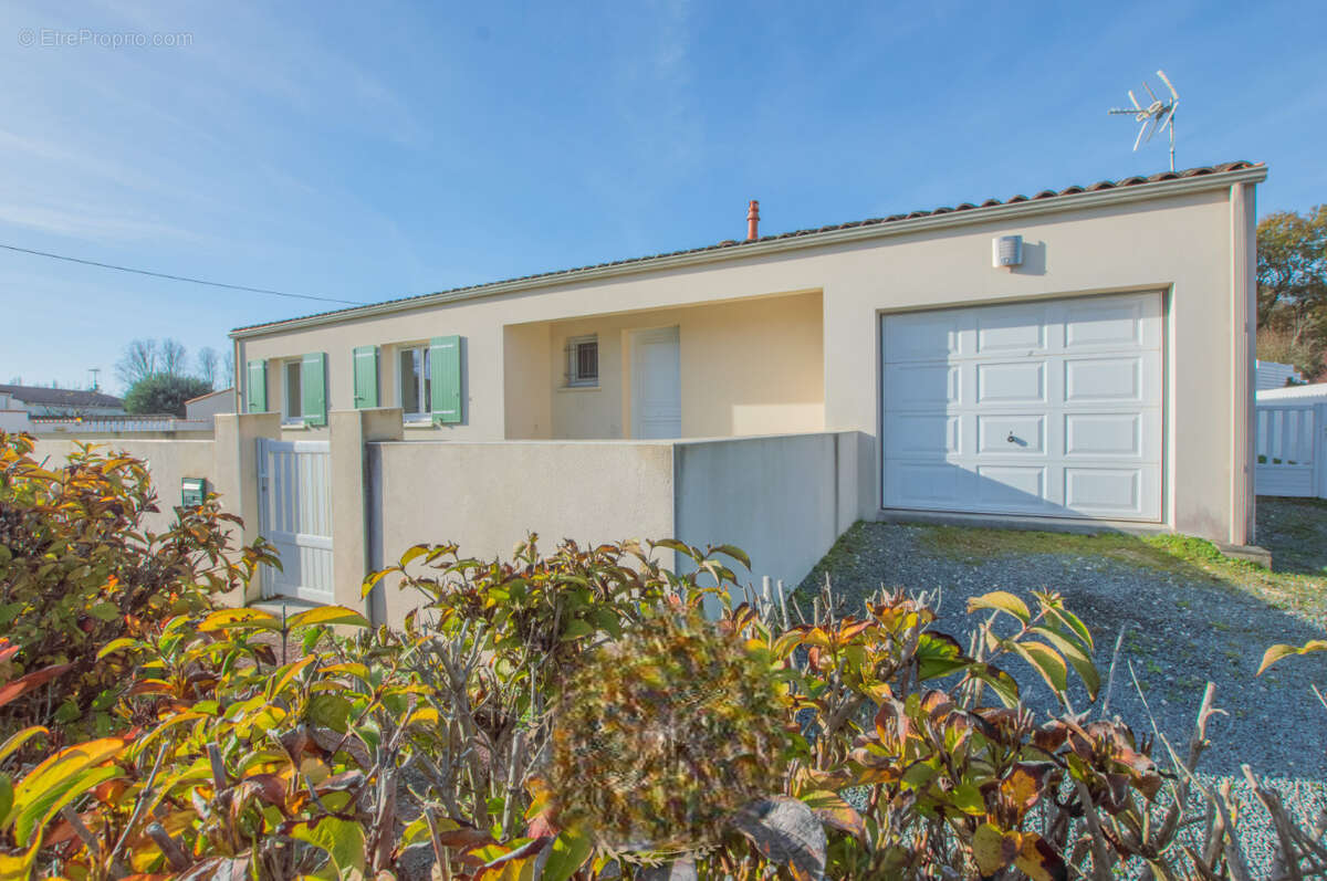 Maison à SAINT-PALAIS-SUR-MER