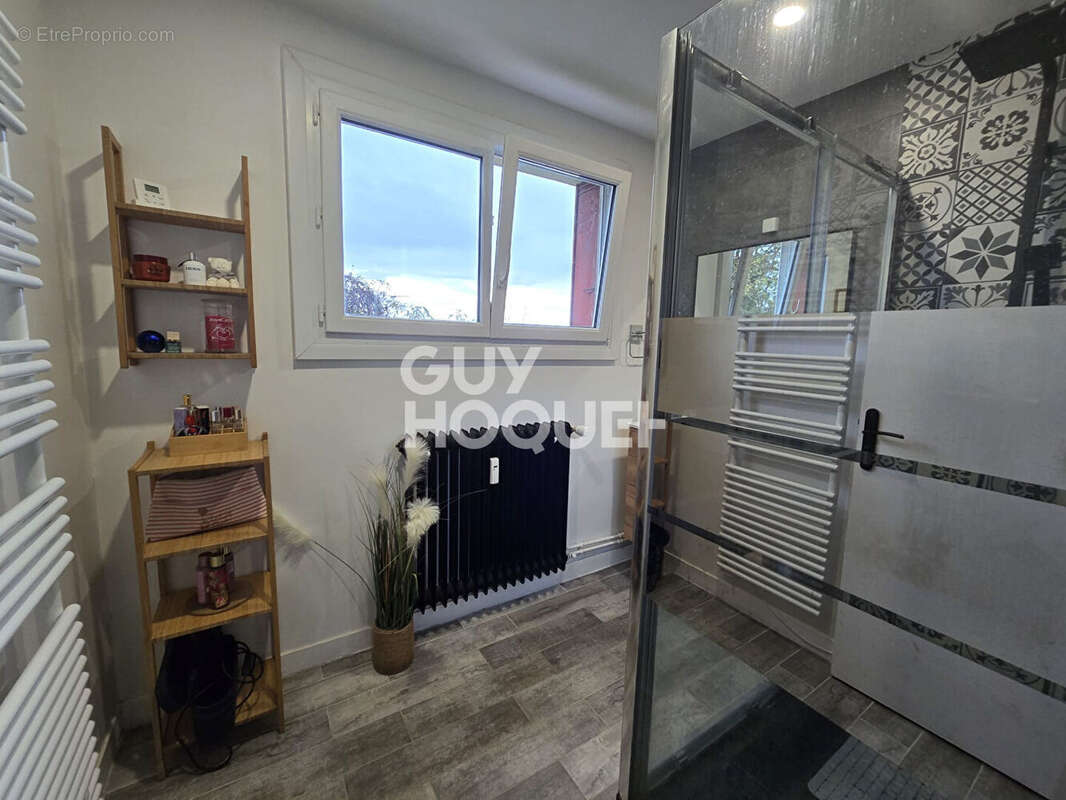 Appartement à MILLY-LA-FORET