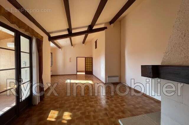Maison 120 m² à Saignon  - photo 9