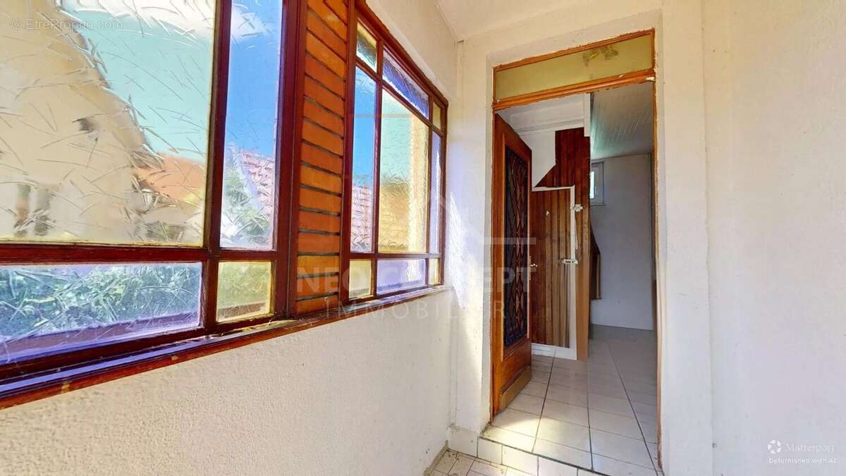 Maison 6 pièces de 125m² sur 7 ares 51 de terrain - photo 2