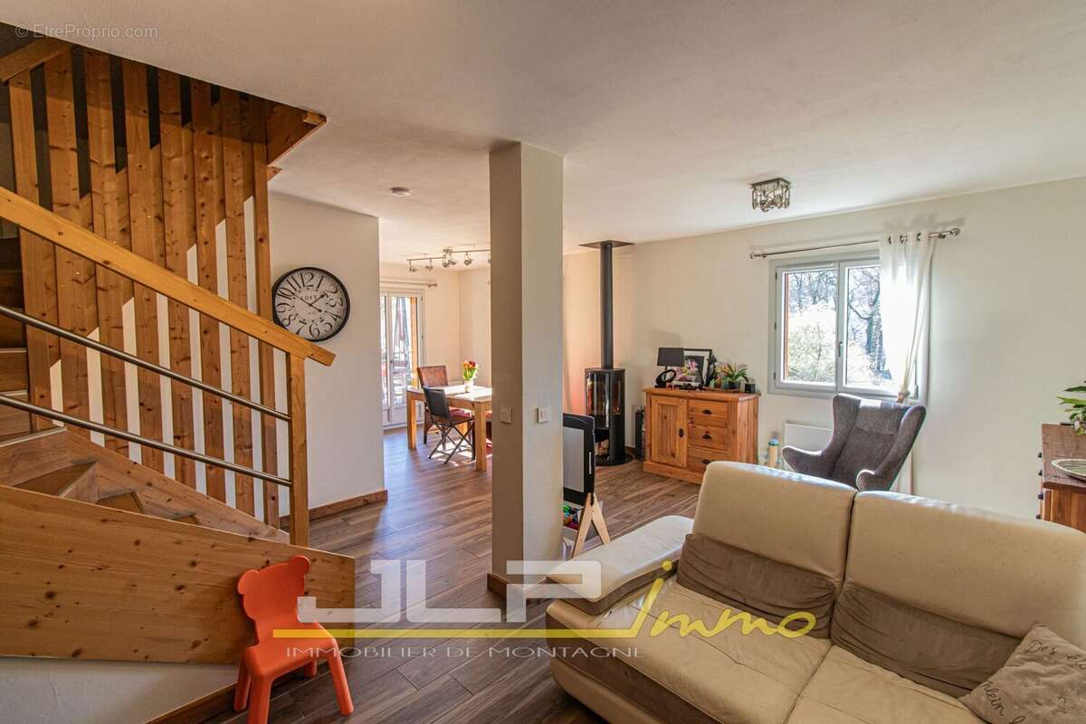 Maison à SALLANCHES