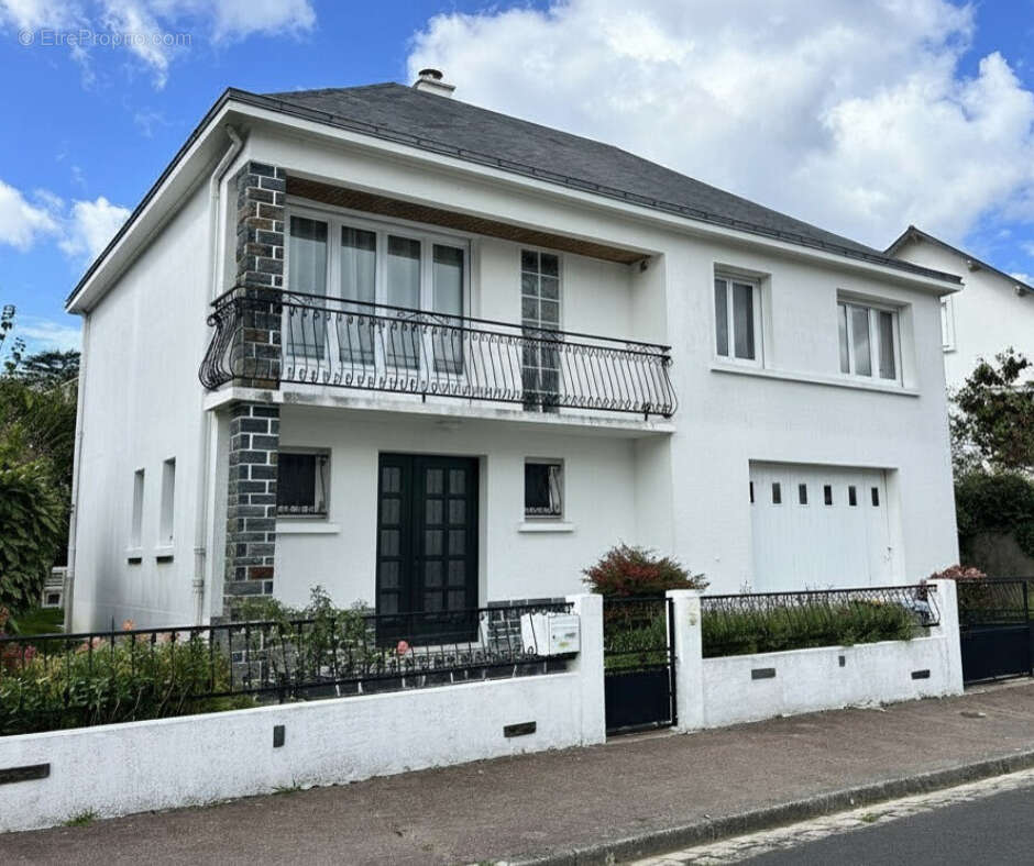 Maison familiale 152 m² avec jardin au calme - Nantes - Parc de la Gaudinière - photo 17