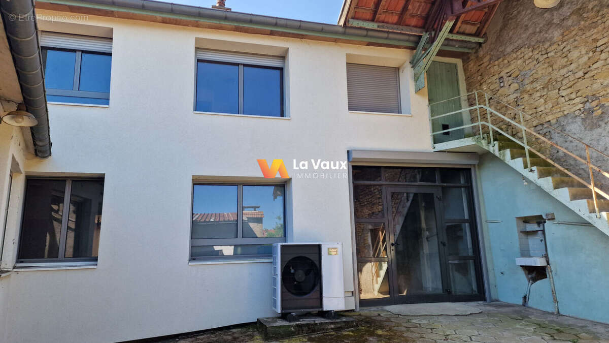 Maison à VITREY