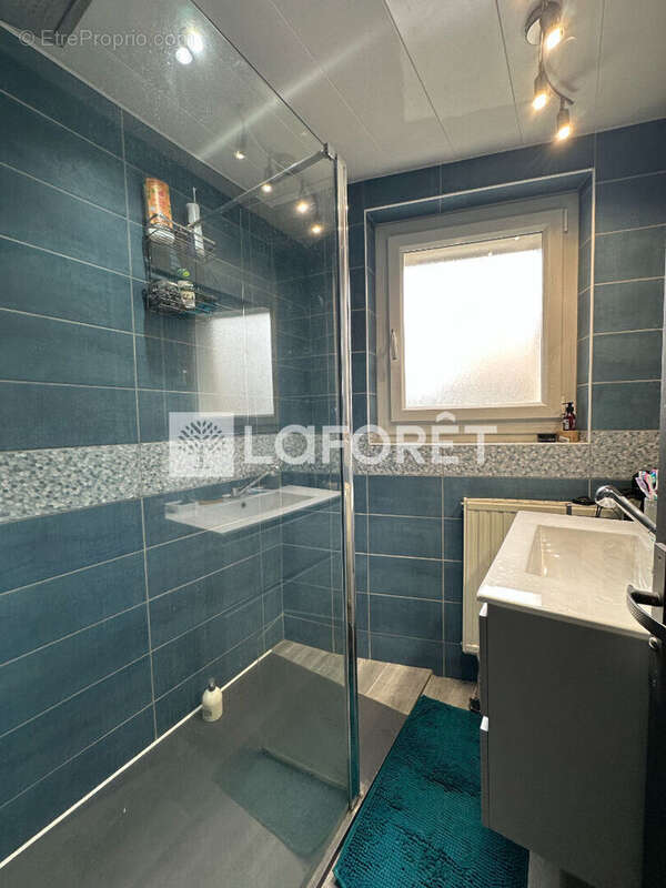 Maison à SAINT-JUERY