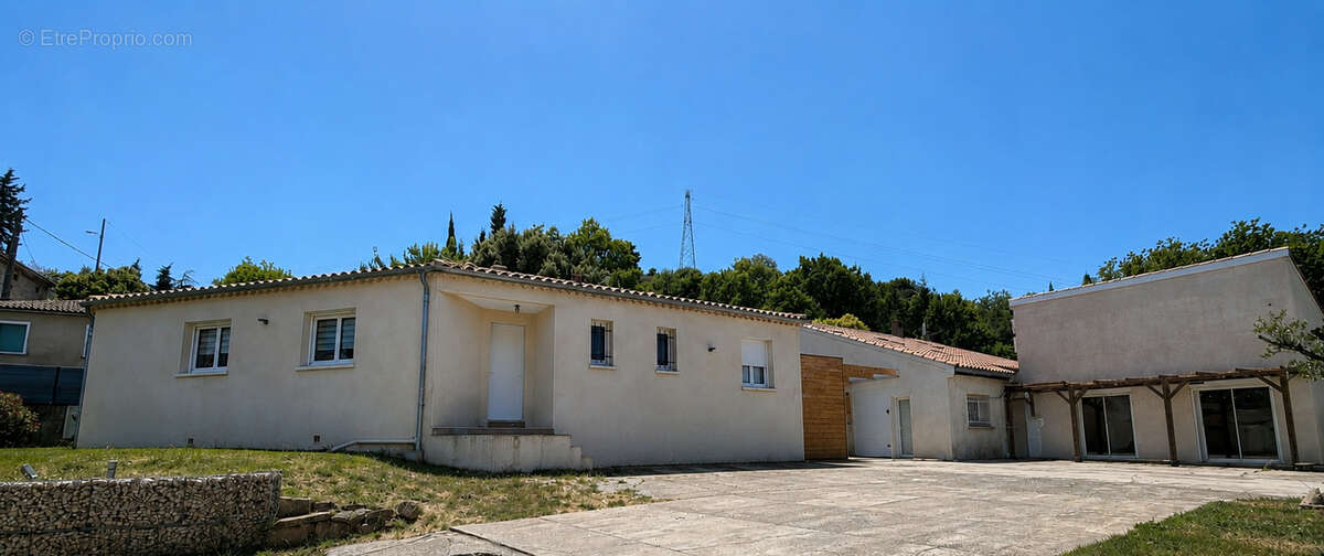 Maison à MALATAVERNE
