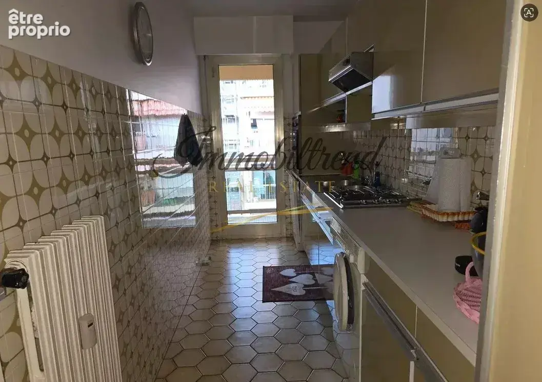 ROQUEBRUNE PLAGE - EXCLUSIVITE !! Lumineux 2 pièces traversant - photo 15