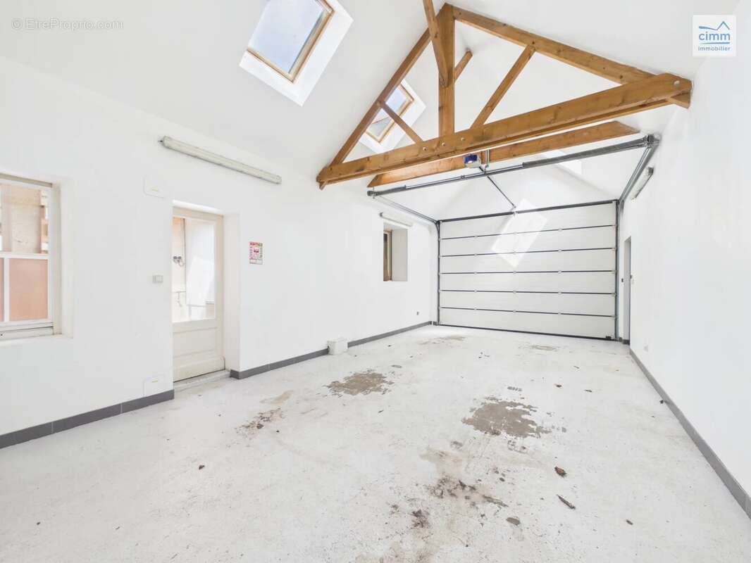Maison centre bourg - photo 16