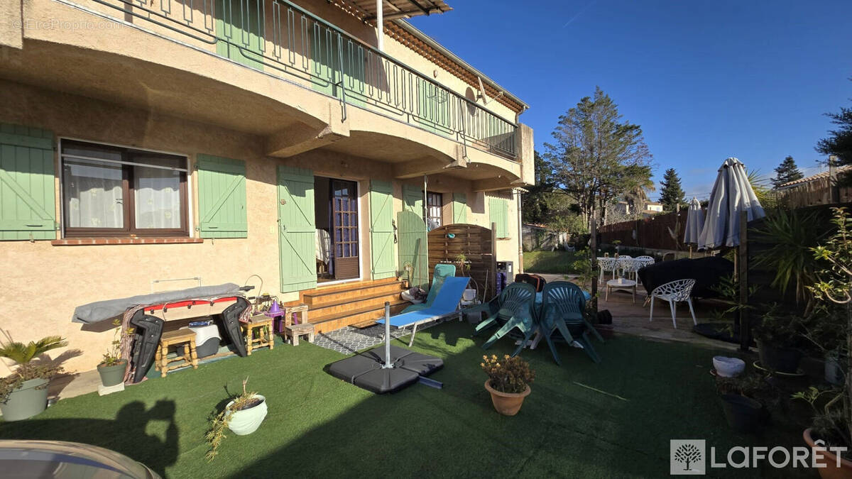 Appartement à SAINT-RAPHAEL