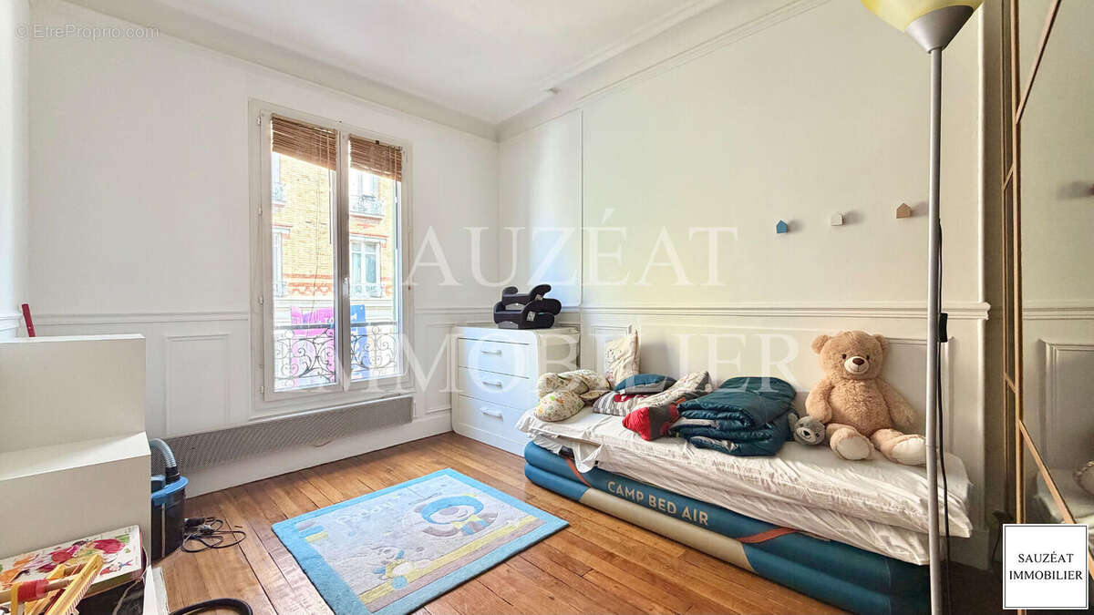 Appartement à MONTROUGE