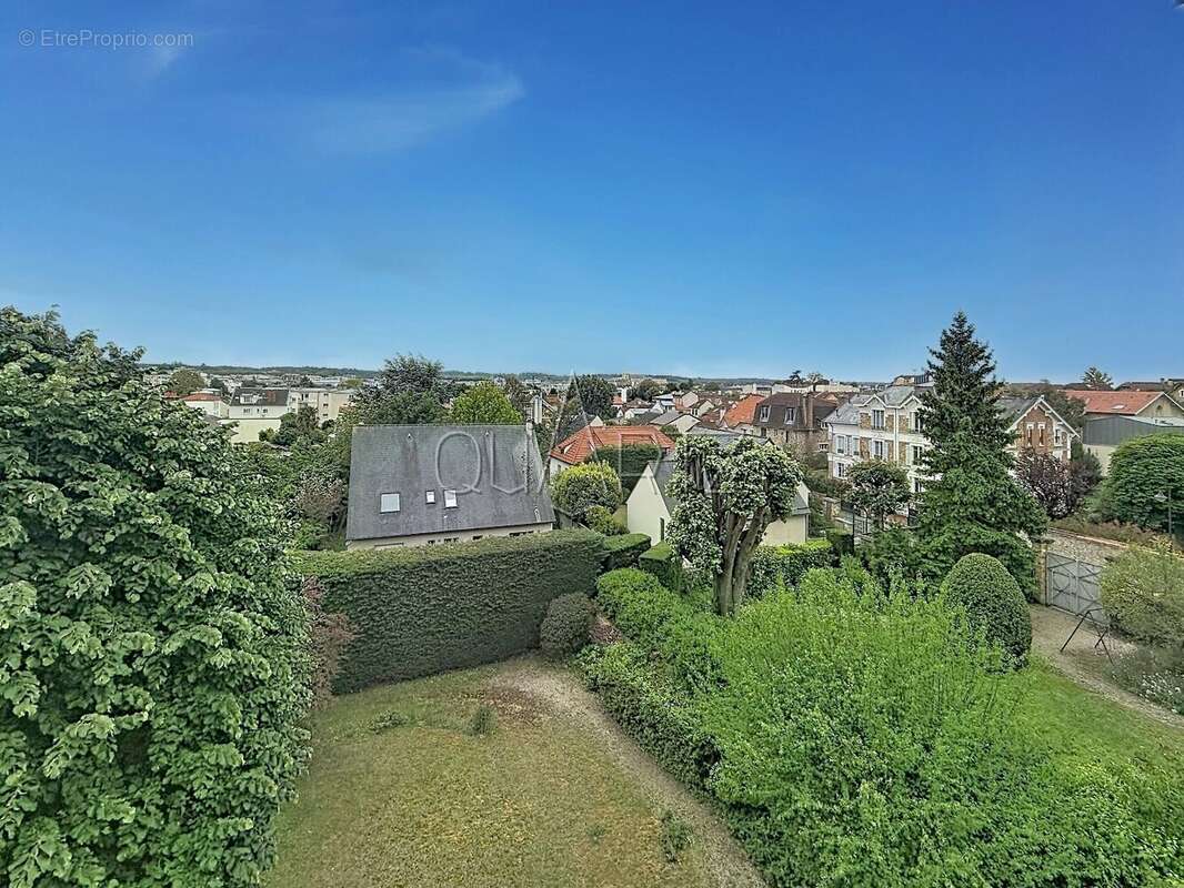 Appartement à LE CHESNAY