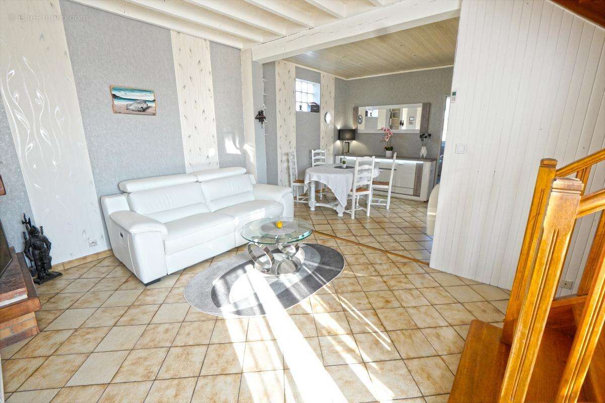 Maison à DEUIL-LA-BARRE