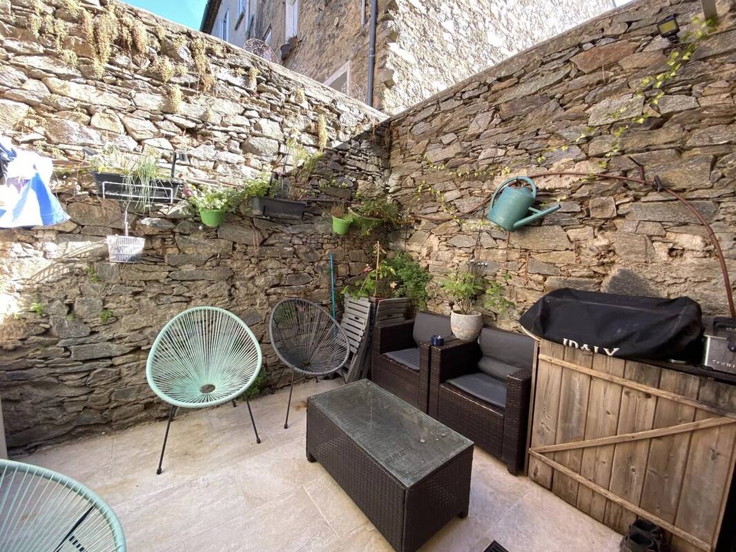 Maison à LA GARDE-FREINET
