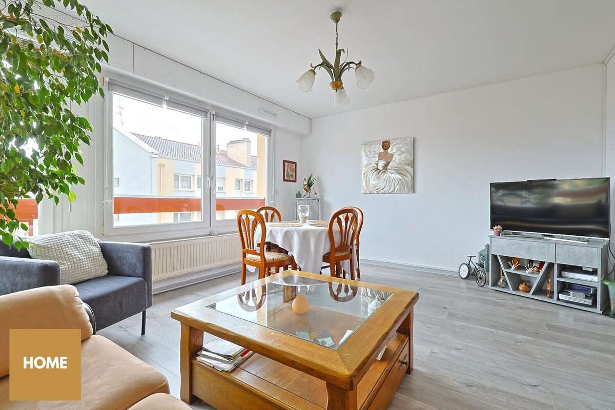 Appartement à JARVILLE-LA-MALGRANGE