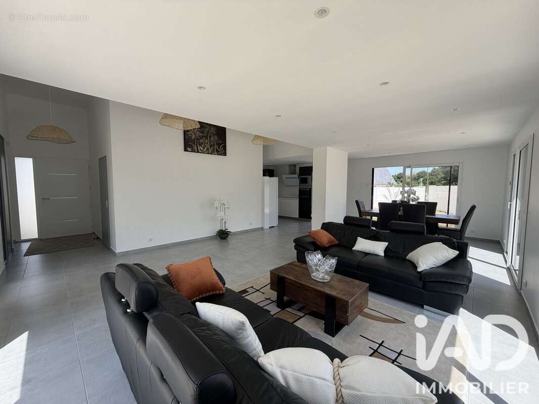 Maison 110 m² à Concarneau  - photo 5