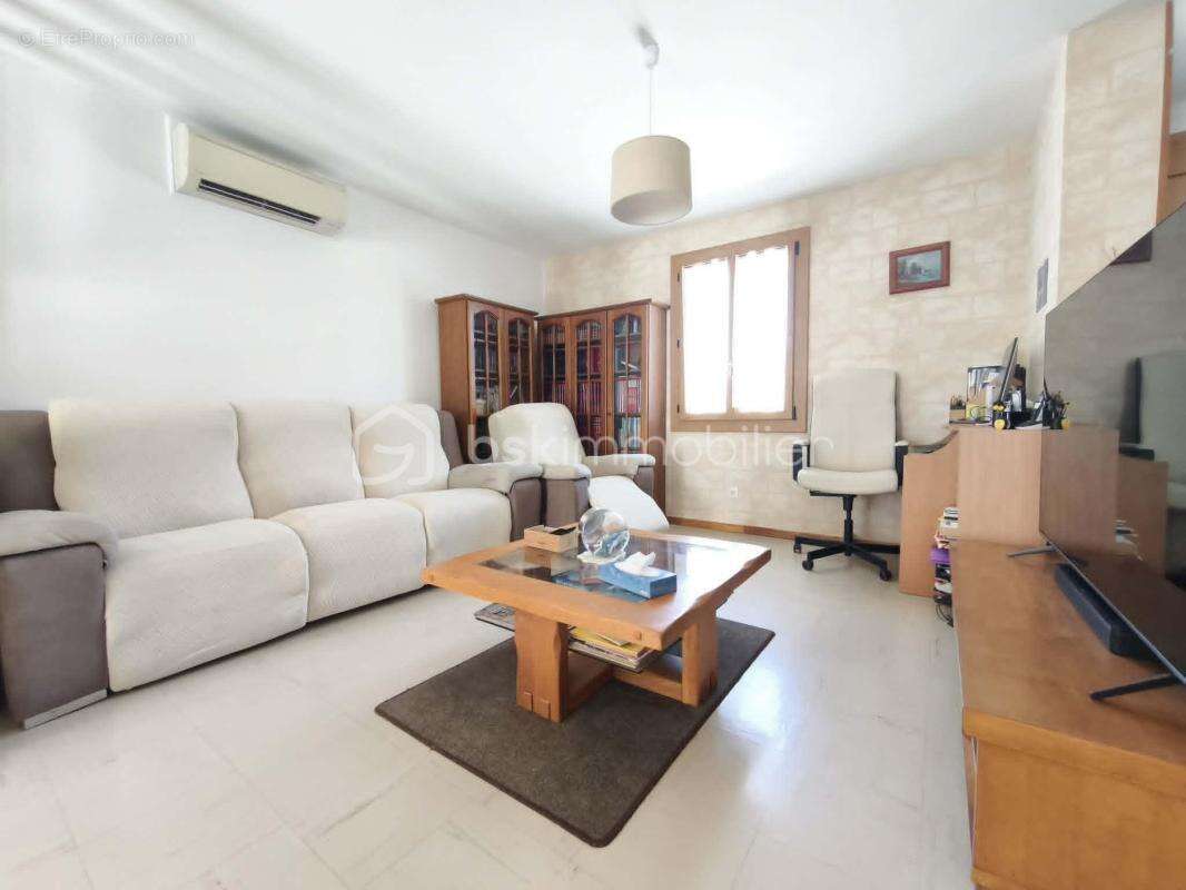Maison de plain-pied 91 m² – 3 chambres – Terrain de 1100 m² – DPE C - photo 6