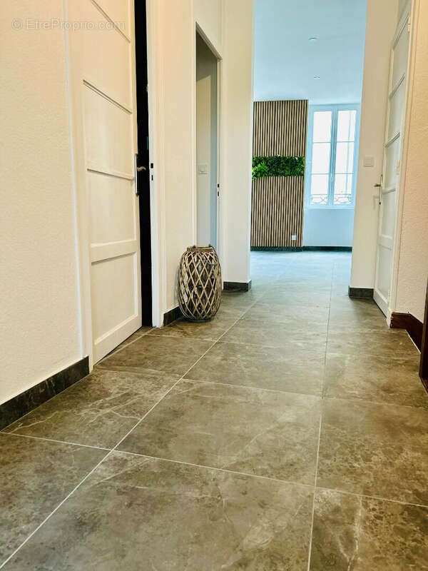 Appartement à PARAY-LE-MONIAL