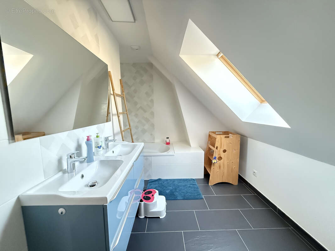 Maison à SAVONNIERES