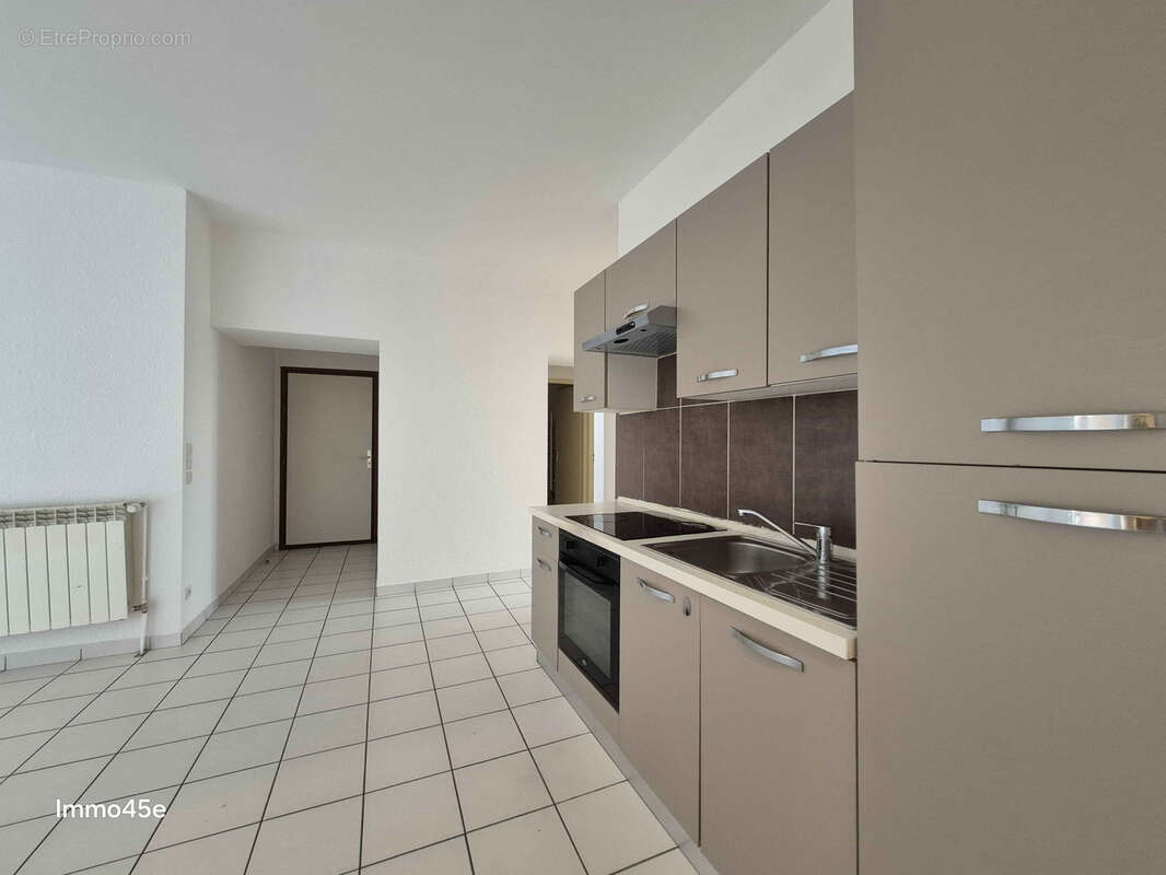 Appartement à TOURNON-SUR-RHONE