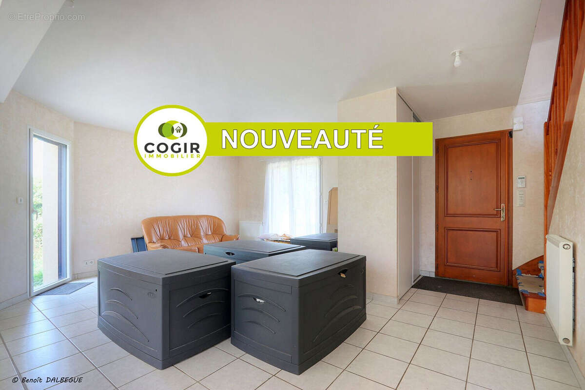 Maison à MONTFORT-SUR-MEU