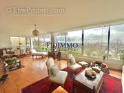 Maison à CHENNEVIERES-SUR-MARNE