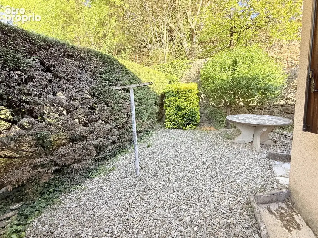 Maison familiale avec piscine, deux logements et photovoltaïques - photo 18