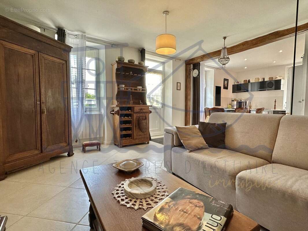 Maison 78 m² à Floirac  - photo 5