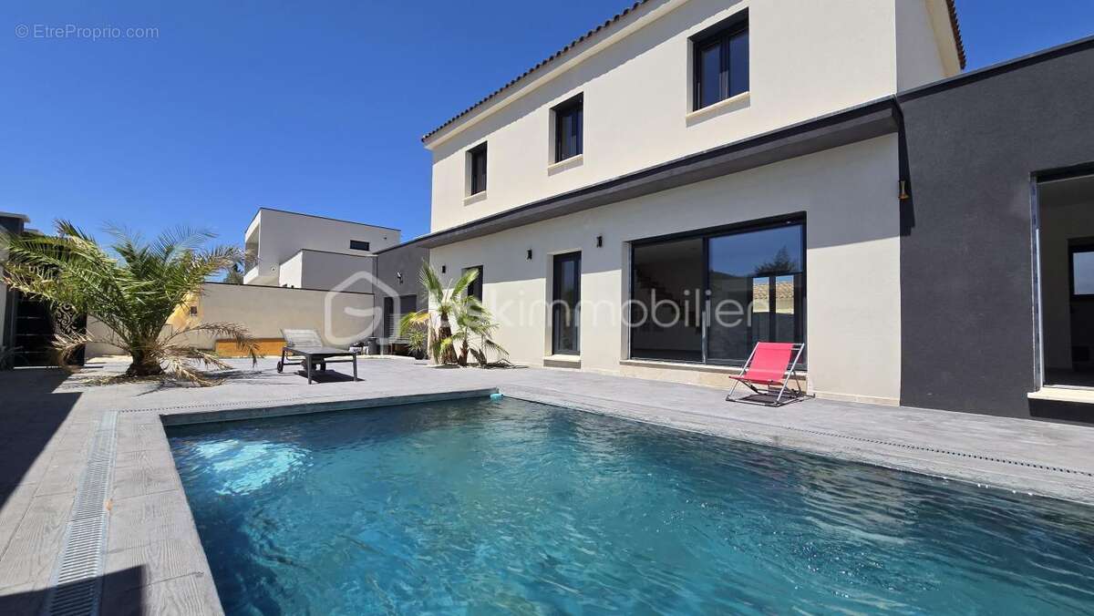 Maison contemporaine avec suite parentale en RDC, piscine Bali, pool-house et dépendance - photo 2