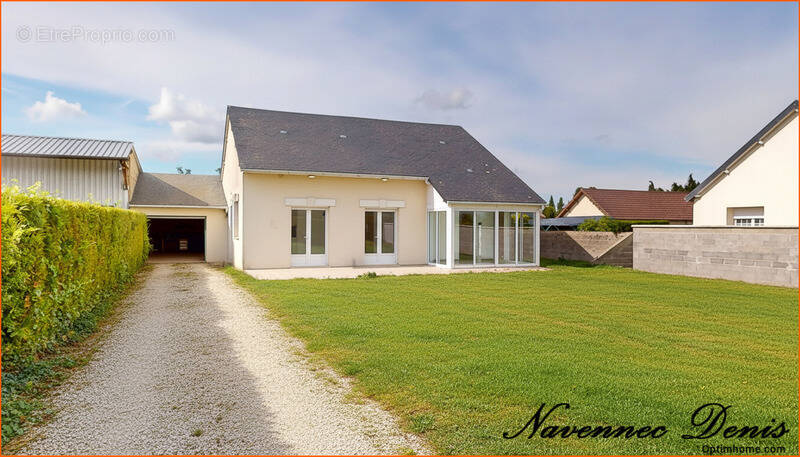 Maison à LE NEUBOURG