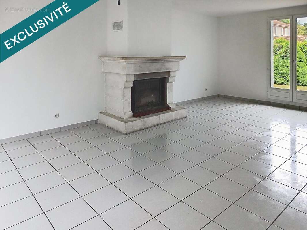 Photo 2 - Maison à CERGY