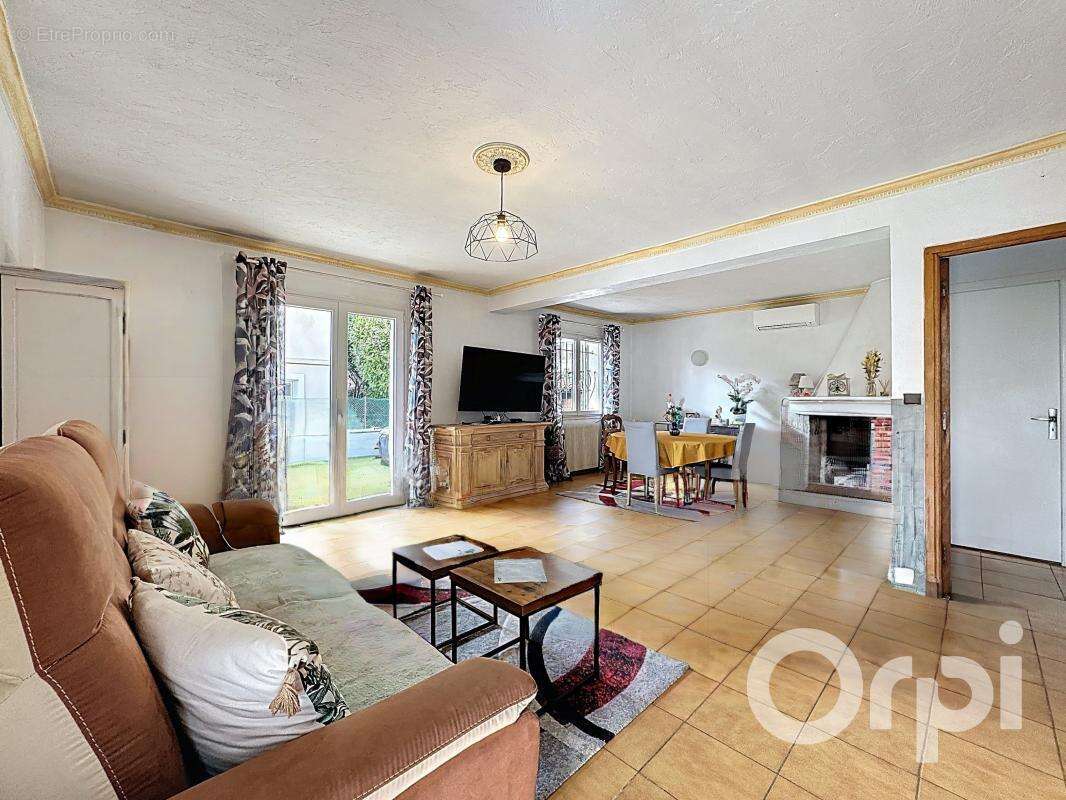 Appartement à CAGNES-SUR-MER
