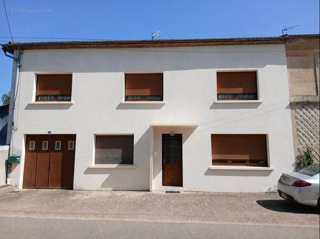 Maison à GERY