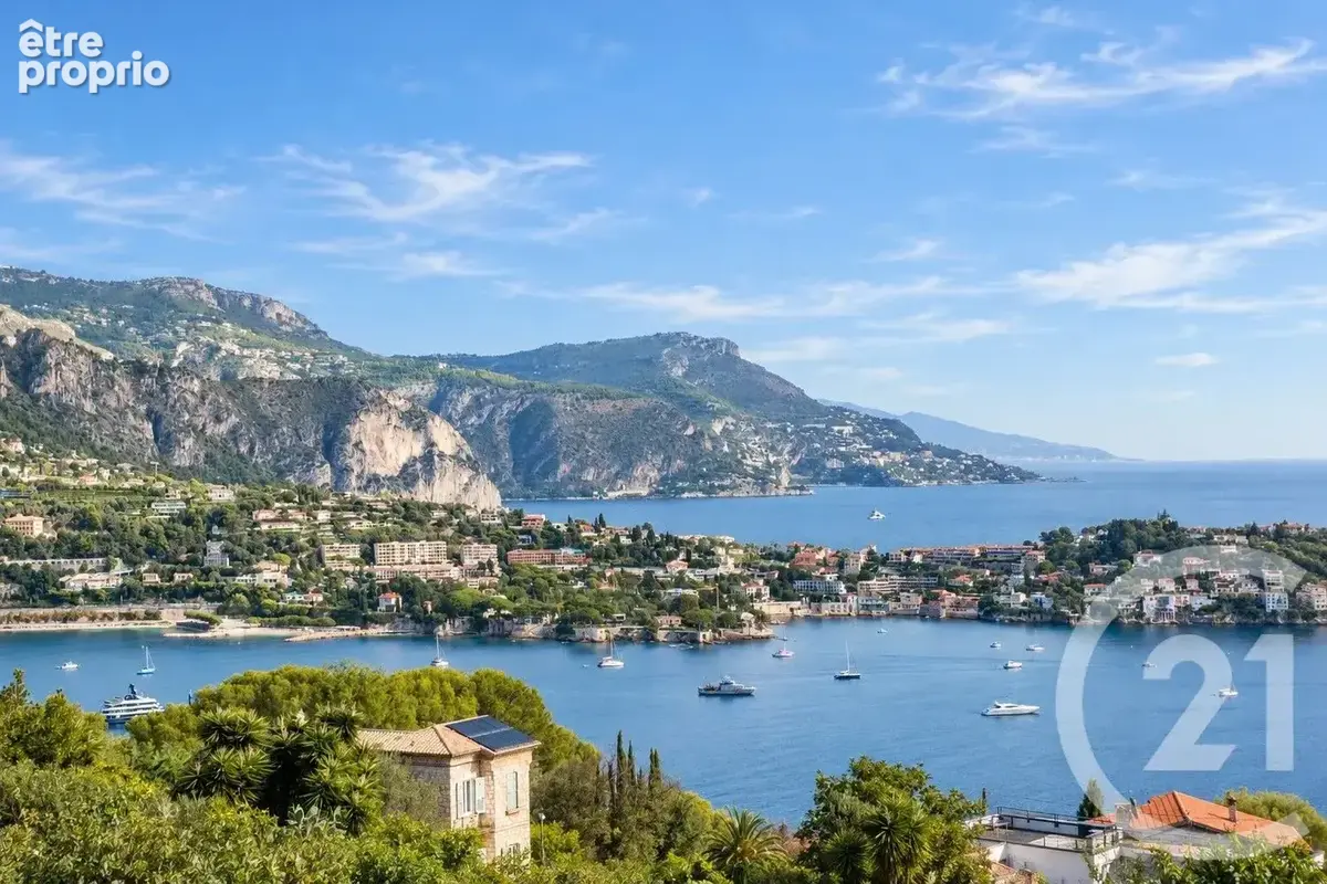 Maison 7 pièces 258 m² à vendre à Nice (06300) - photo 2